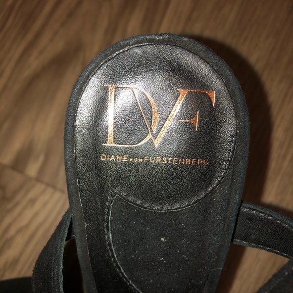 DVF Black Slingback Velvet Heels size 6 - Picture 6 of 8